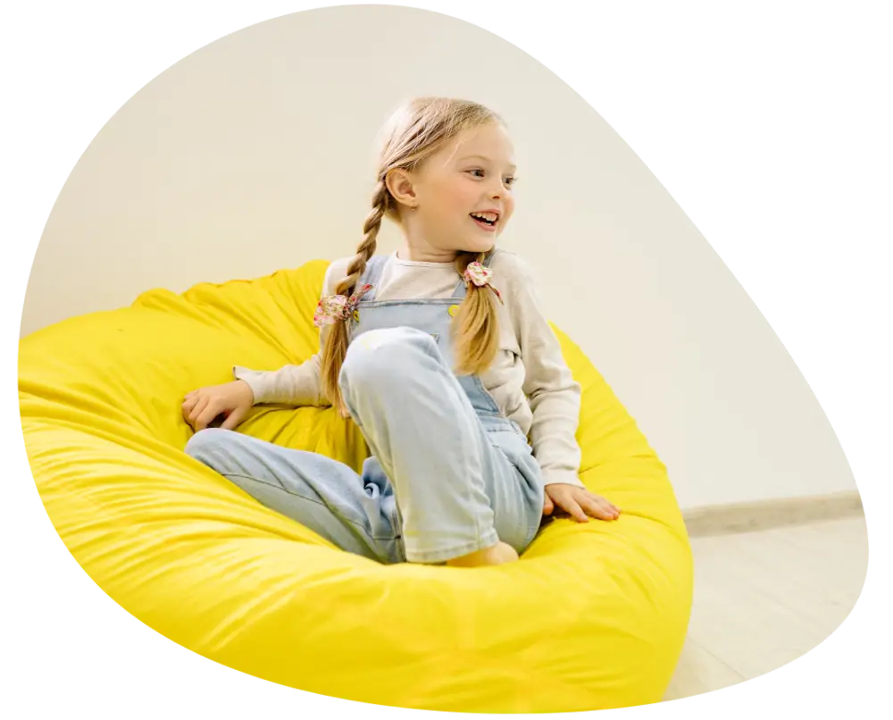 a kid (1) a kid sitting